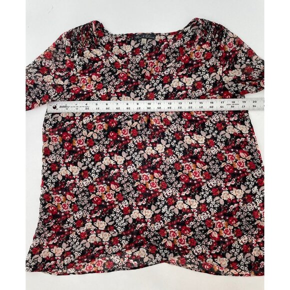 Rose & Olive Women's Red Black Floral V-Neck 3/4 Sleeve Layered Top Size S - Picture 10 of 10